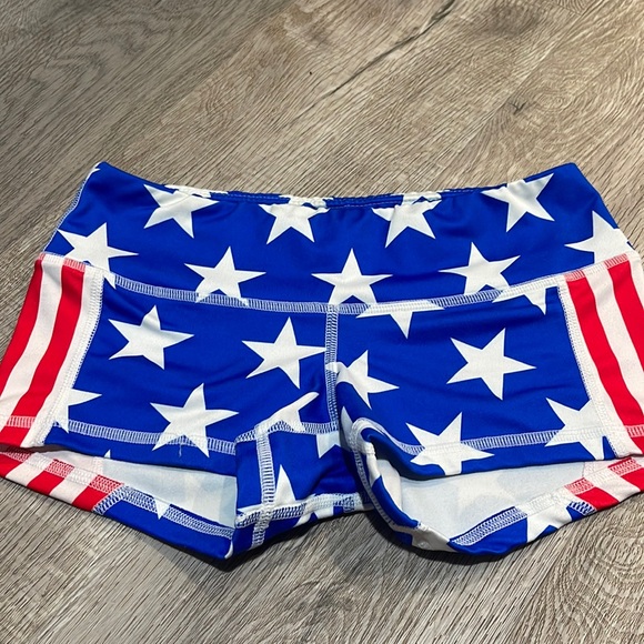 Red white and blue FLEOs - Picture 1 of 3